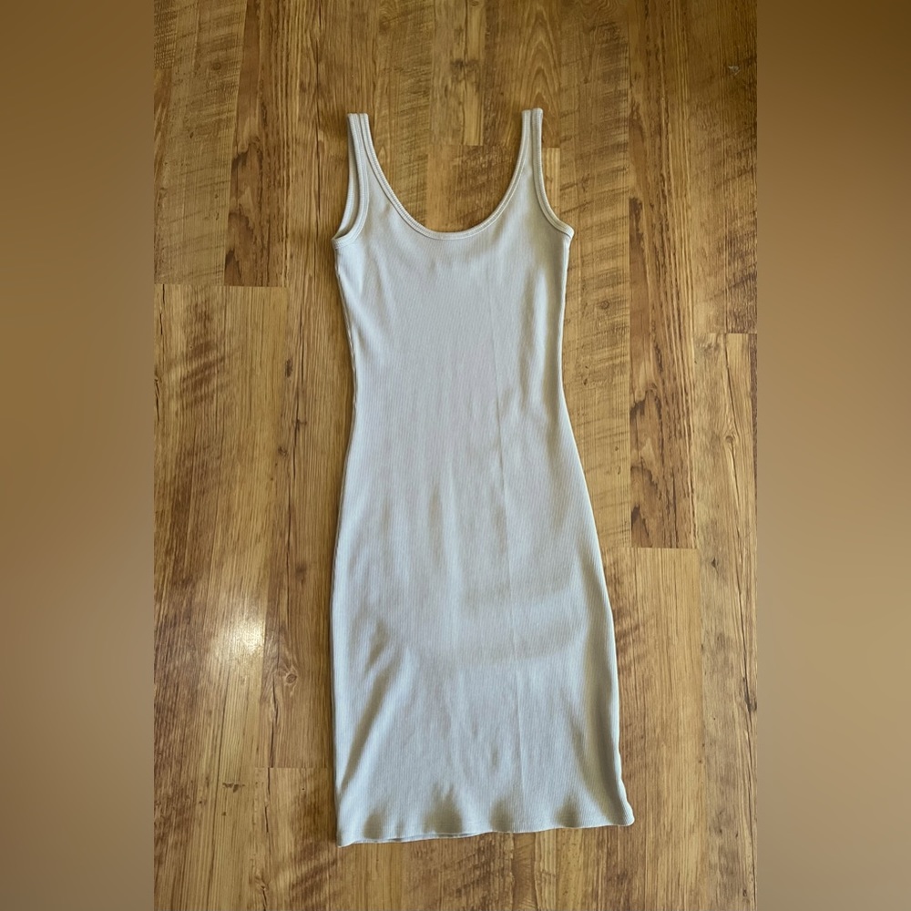 Perfectwhitetee Blondie dress